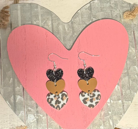 Sparkly black, tan & Leopard Heart’s